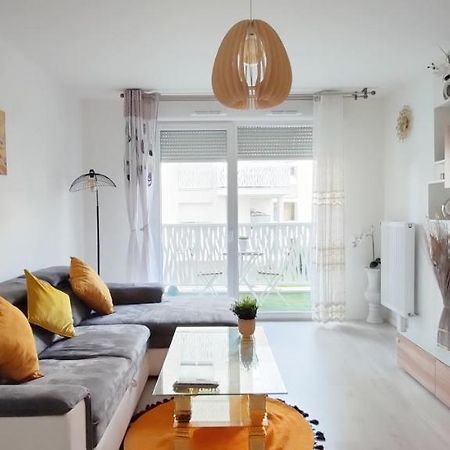 Apartmán Chic Apart With Parking Near Paris Épinay-sur-Seine Exteriér fotografie