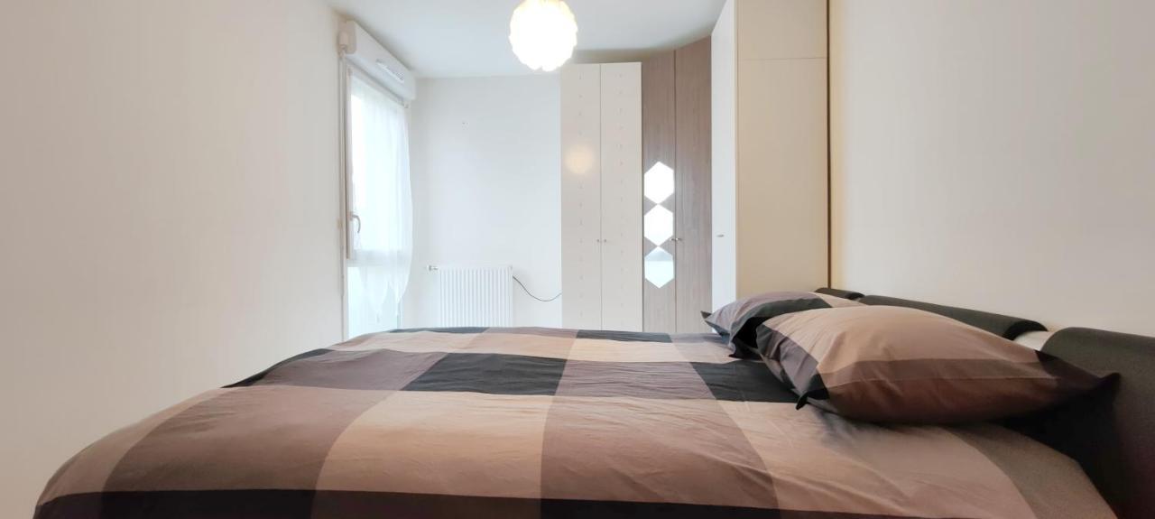 Apartmán Chic Apart With Parking Near Paris Épinay-sur-Seine Exteriér fotografie